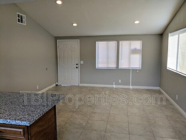Building Photo - 3410 Sparrow Cir