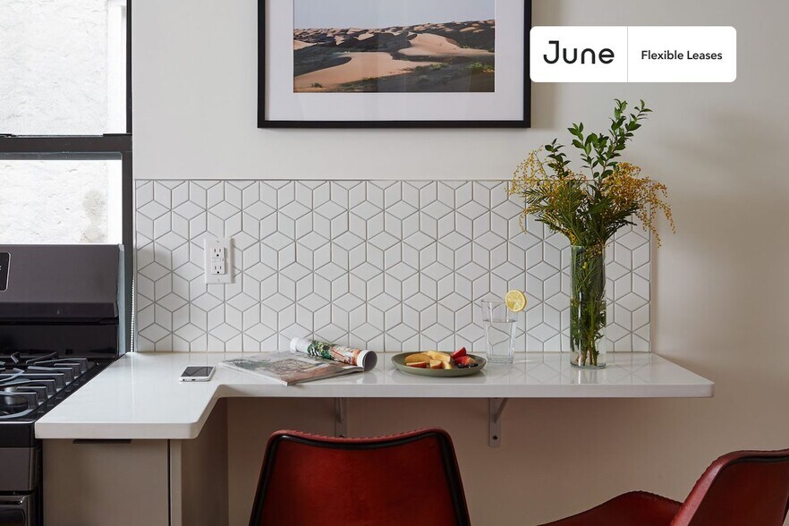 Building Photo - Prime ROOM at The Cornelia House