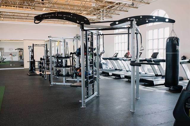 Building Photo - 2201 Sandlin Dr