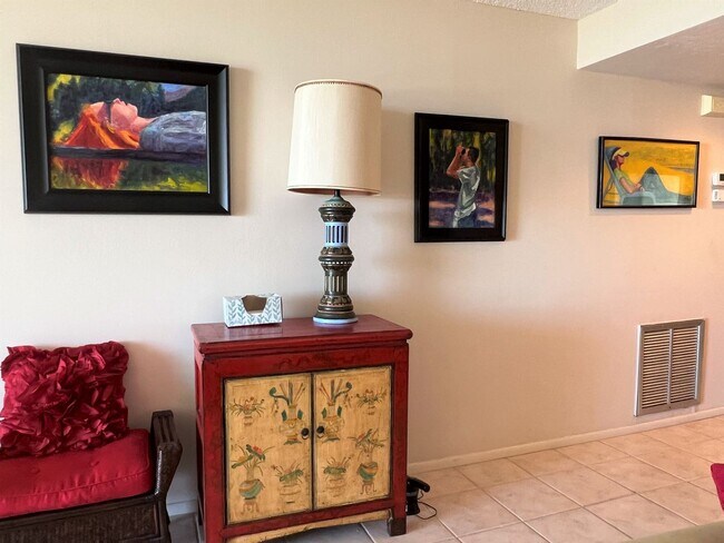 Building Photo - GREAT PRICE!  Gulf Horizon, Gulf Front, 2BR/2BA 1st Floor Condo