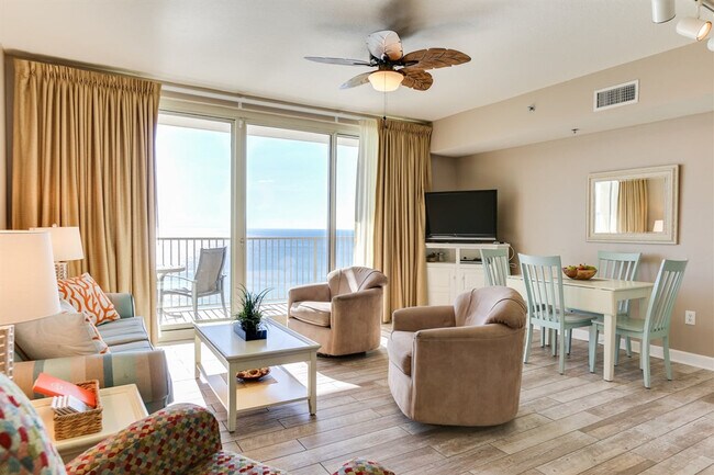 Building Photo - 9900 S Thomas Dr