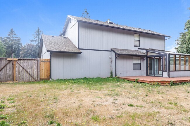 Building Photo - 7813 Box Elder Drive SW