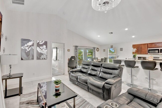 Building Photo - 9709 Starboard Dr