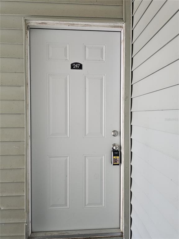 Building Photo - 247 Thorntree Pl