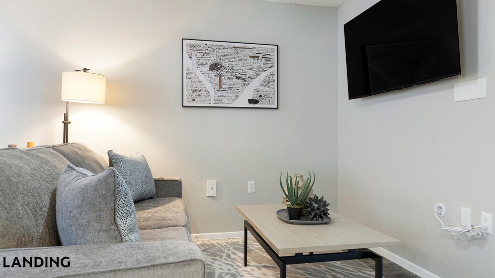 Building Photo - 130 Camino De Oro