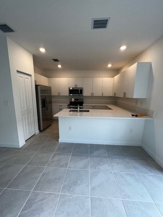 Building Photo - 13244 SW 286th St