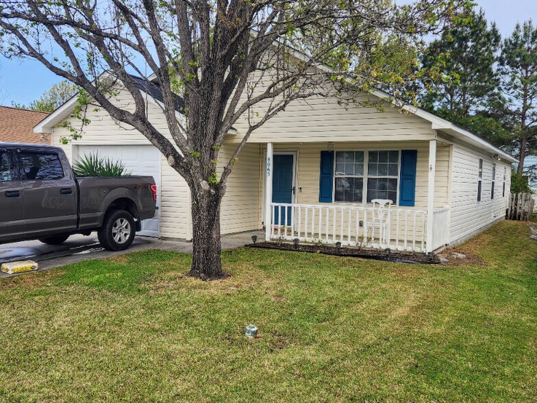 Primary Photo - 8065 Resin Rd