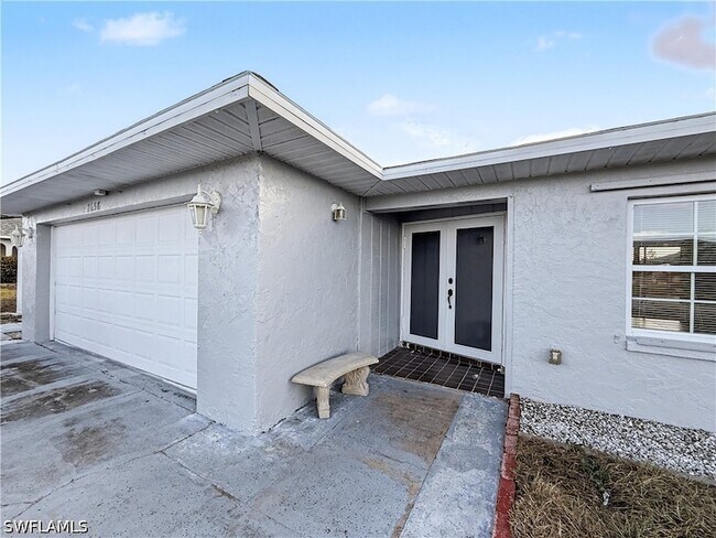 Building Photo - 7658 Laurel Valley Rd