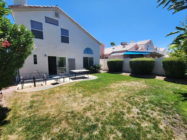 Building Photo - NW 95 and Lake Mead