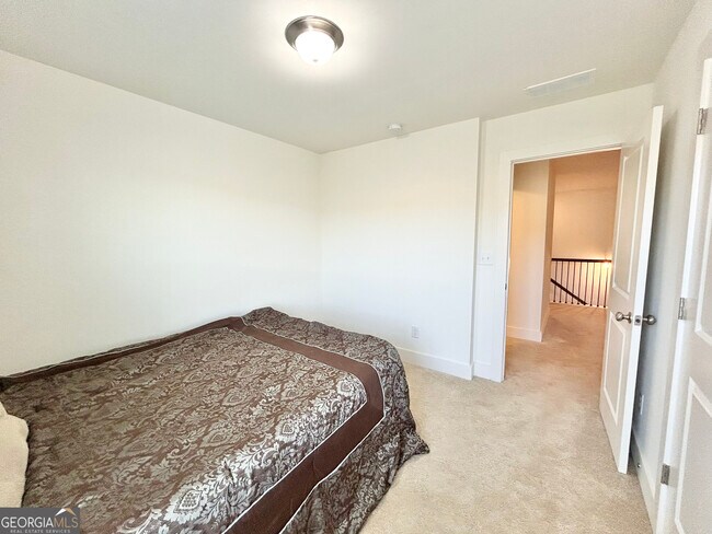 Building Photo - 5316 Radford Loop