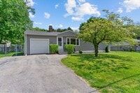 Building Photo - 110 New Britain Dr