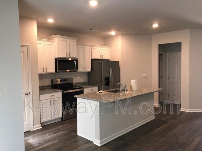 Building Photo - 3526 Firestone Dr