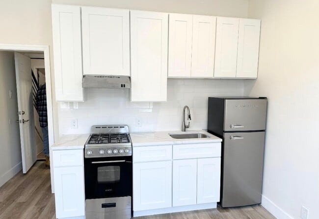 Building Photo - 1532 S 2nd St