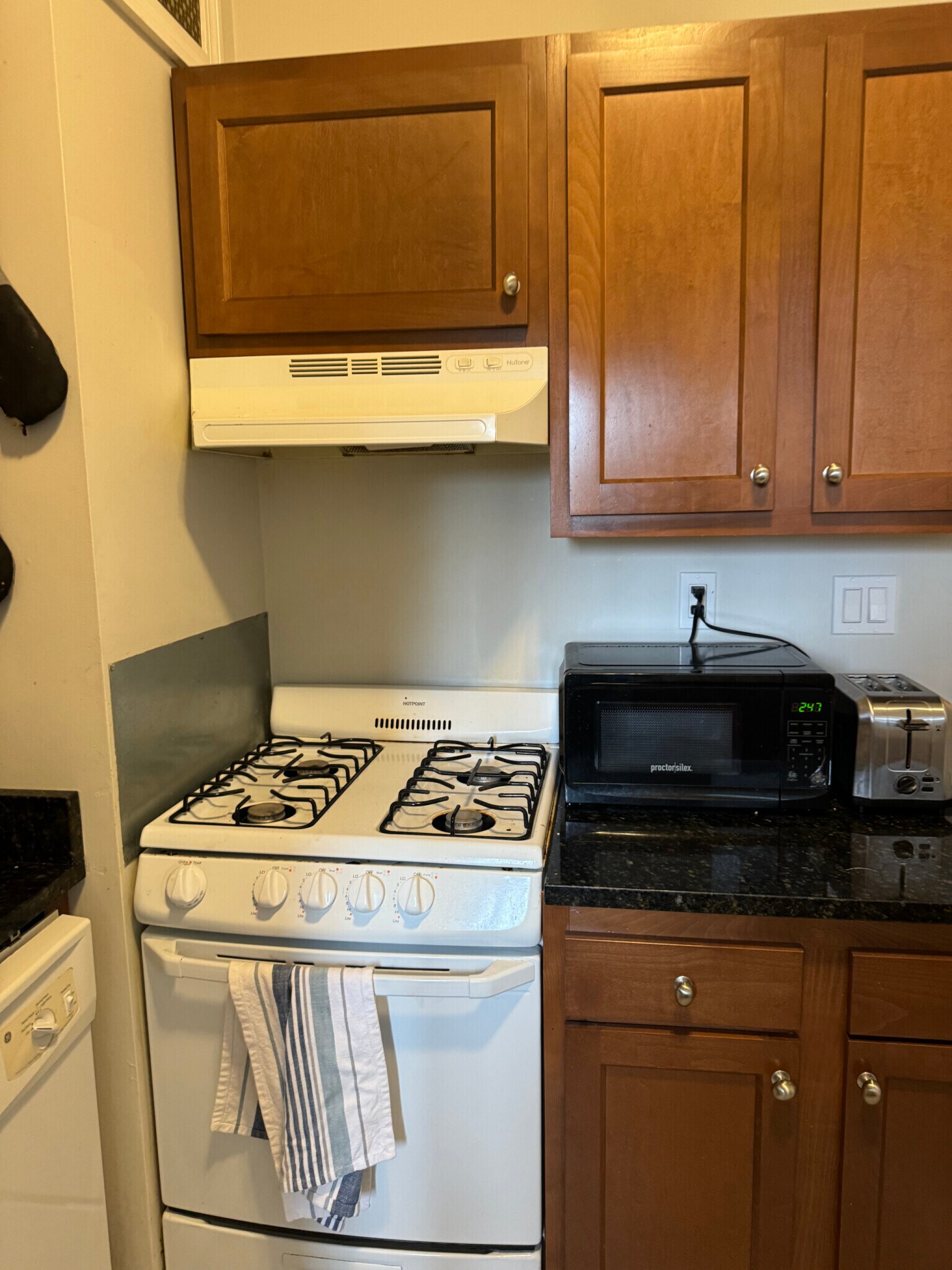 Building Photo - 12 Farrington Ave