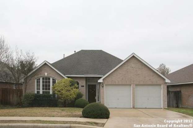 Building Photo - 6114 Oakwood Trail
