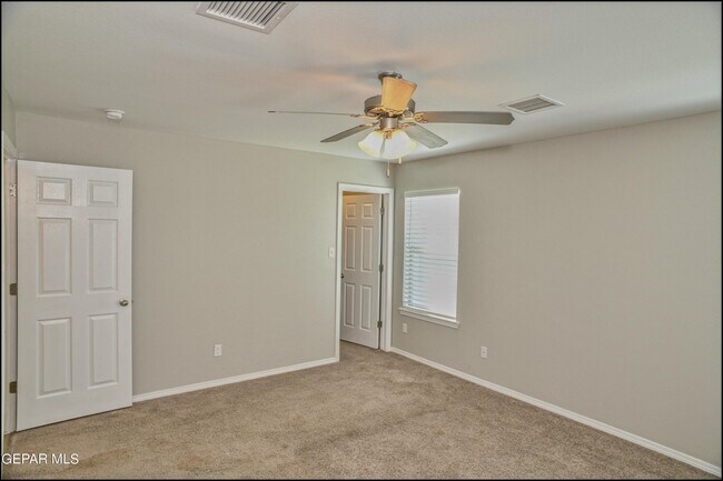 Building Photo - 14176 Charles Pollock Ave