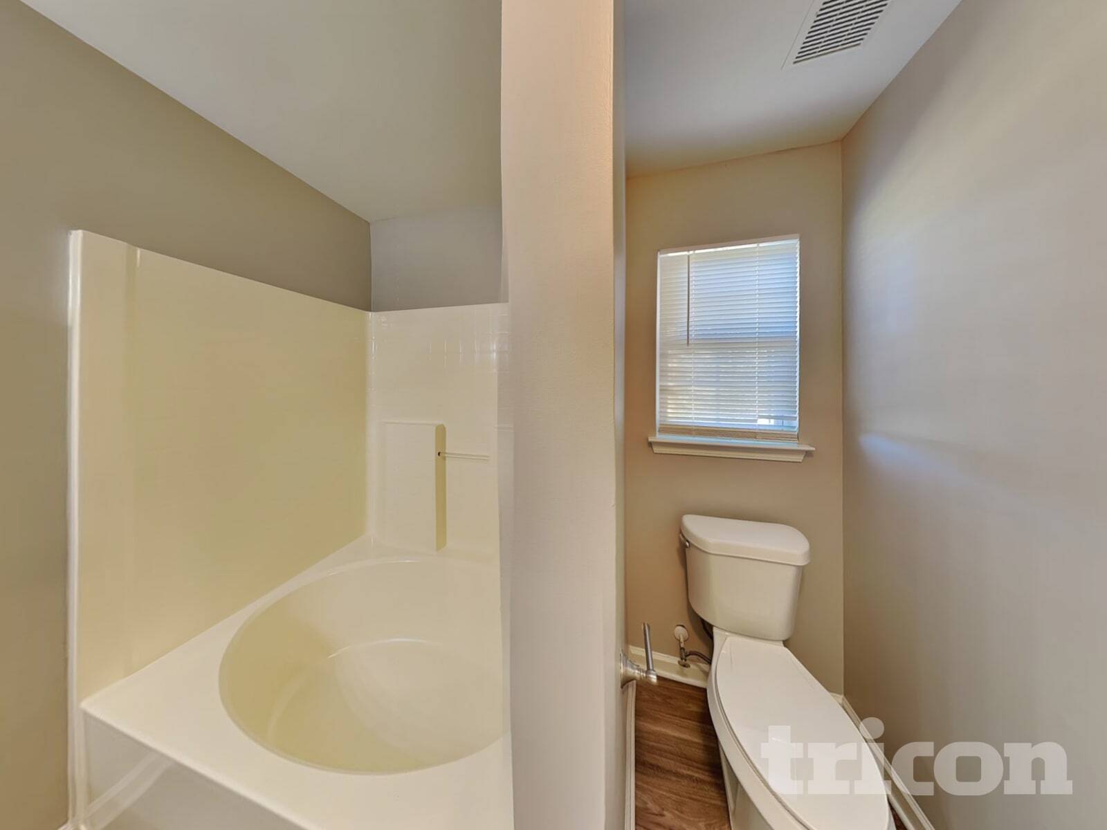 Building Photo - 2020 Chapel Creek Rd