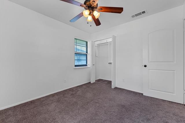 Building Photo - 817 Warren Way