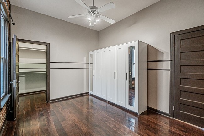 Building Photo - Charming 3BD, 2BA Wash Park Home with 2-Car Garage