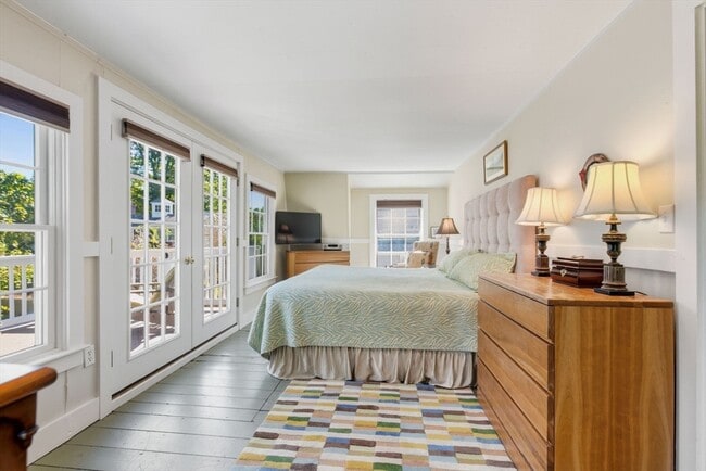 Building Photo - 11 Friendship Ln