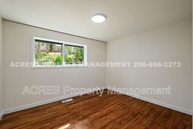 Building Photo - 21222 15th Ave S