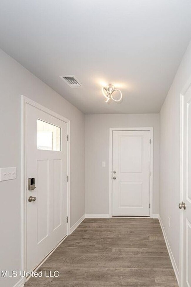 Building Photo - 14180 Sanctuary Trails Dr
