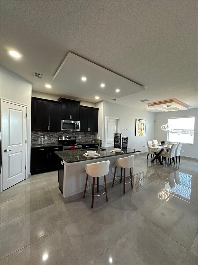 Building Photo - 11031 Redbud Woods Ln