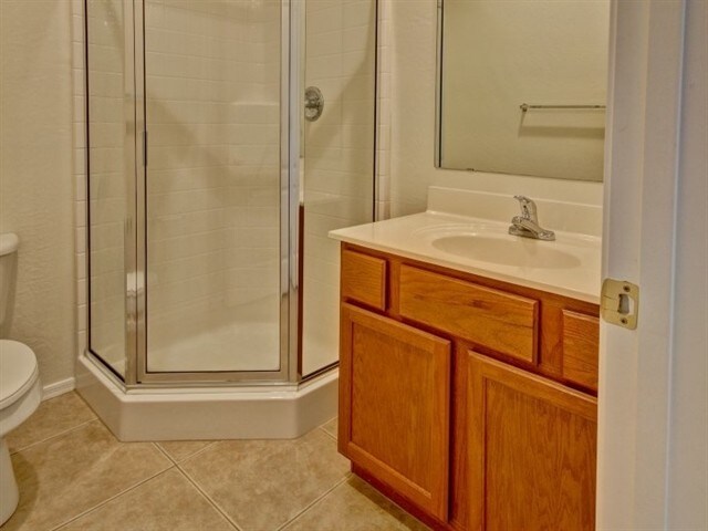 Building Photo - 8940 W Olive Ave