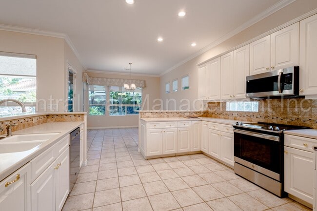 Building Photo - 3 Bedroom/2Bath Home the Greens at Seven O...