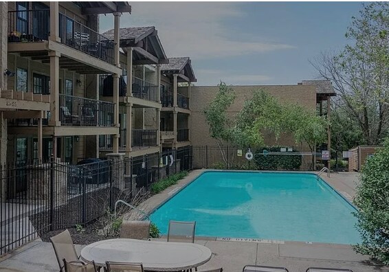 Building Photo - 4727 Jarboe St