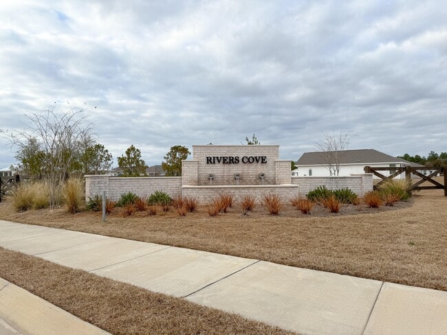 Building Photo - 6359 June Bug Dr