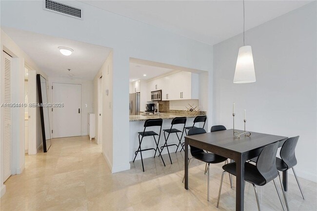 Building Photo - 201 Crandon Blvd