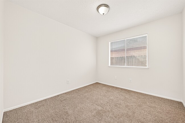 Building Photo - 7107 Gettysburg Dr