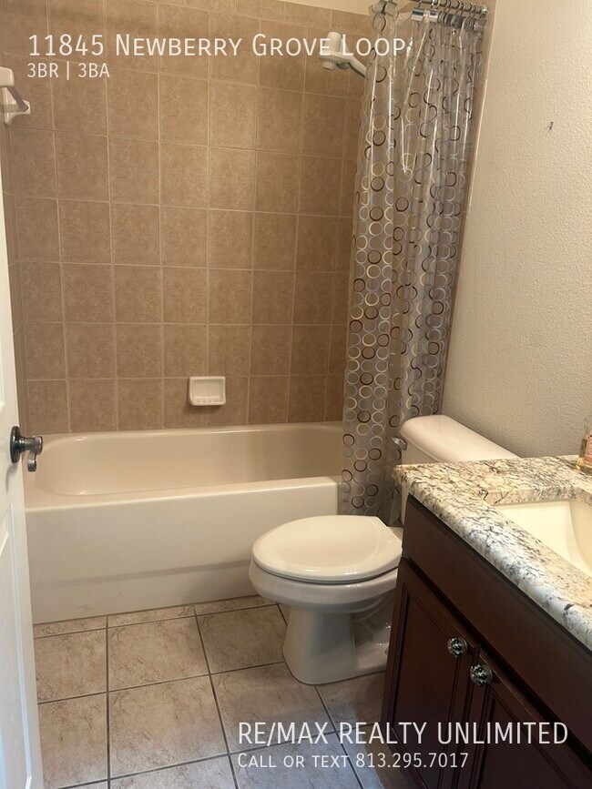 Building Photo - 11845 Newberry Grove Loop