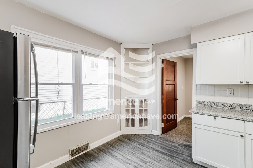 Building Photo - 2018 Neva Dr