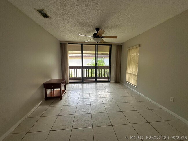 Building Photo - 9292 Sable Ridge Cir