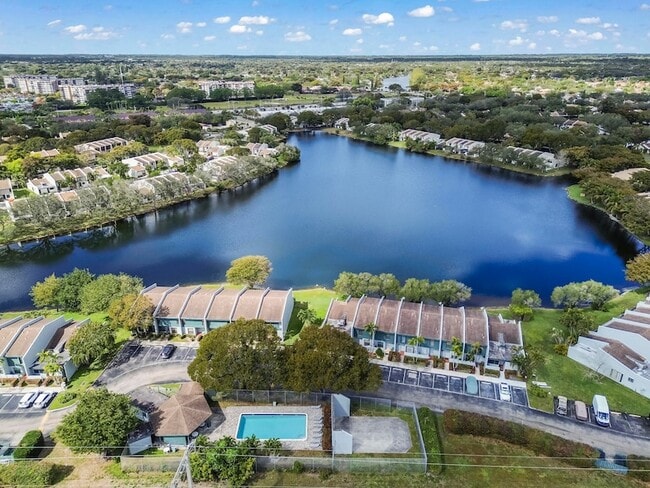 Building Photo - 1464 NW 97th Terrace