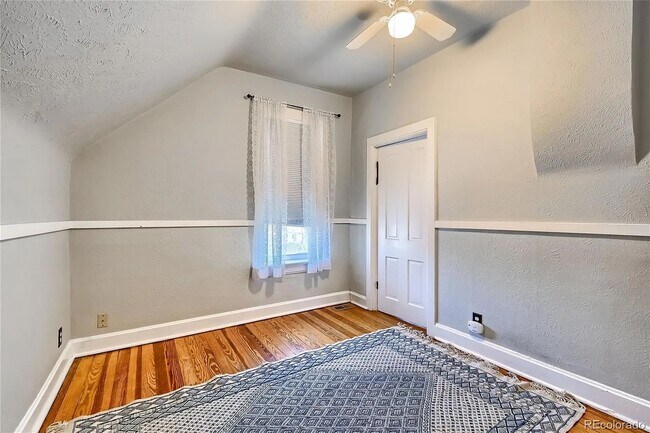 Building Photo - 4188 Winona Ct