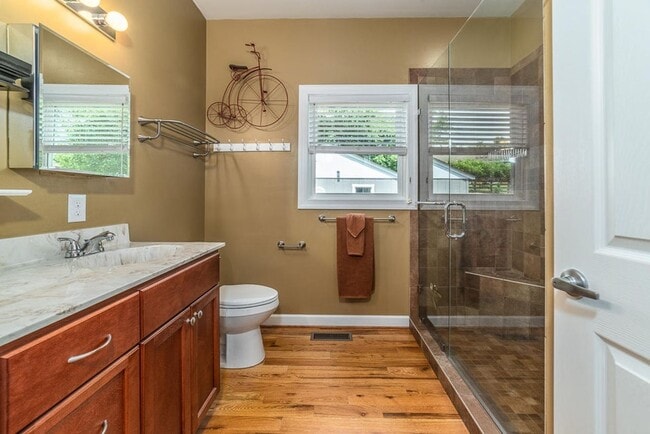 Building Photo - Single Family within walking distance to W&L, VMI and Waddell Elementary