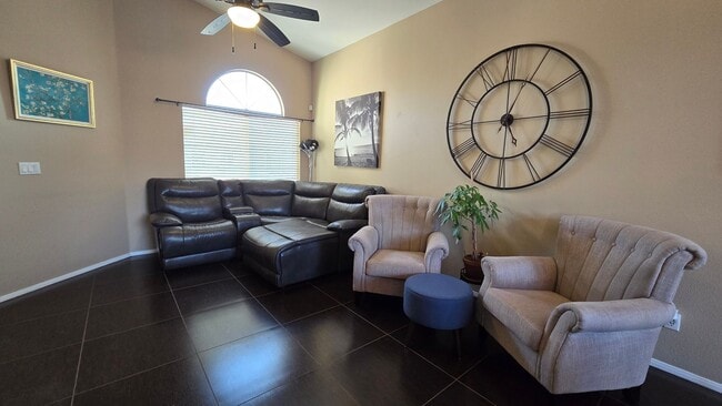 Building Photo - 2 story, 2 car garage, 5 bedroom, coveredpatio, All appliances. move in ready home with solar inc...