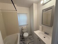 Building Photo - 85 Draher St