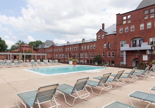 Pool - 1400 East Capitol St NE