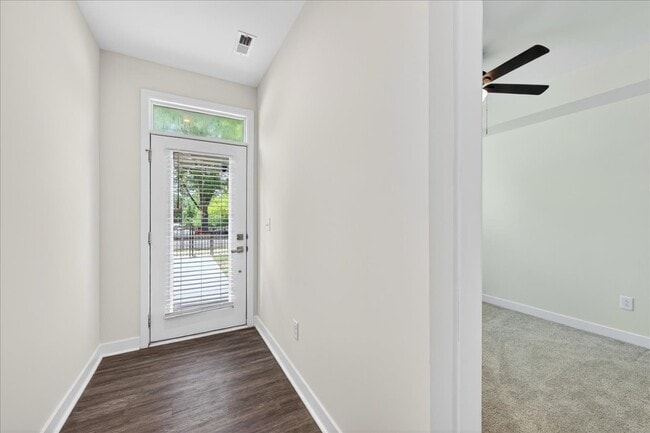 Building Photo - 530 Billingsley Rd