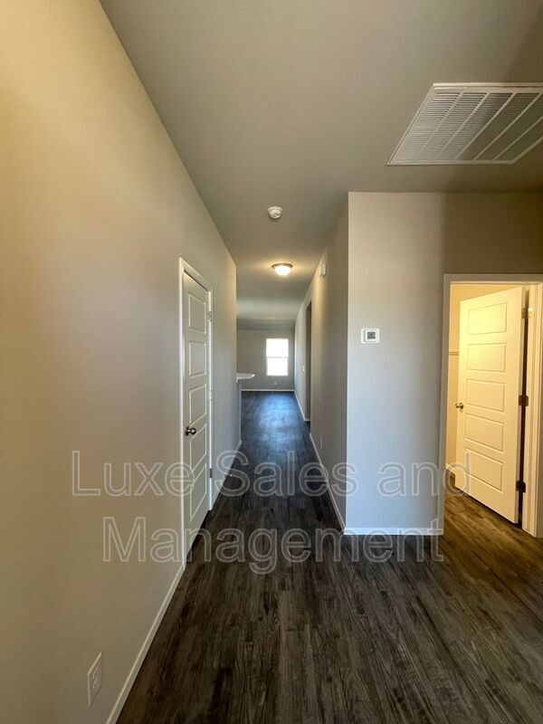 Building Photo - 16126 S 88th E Ave