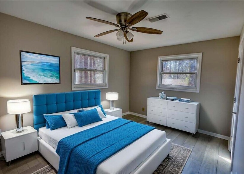 Building Photo - 115 Hollybrook Rd