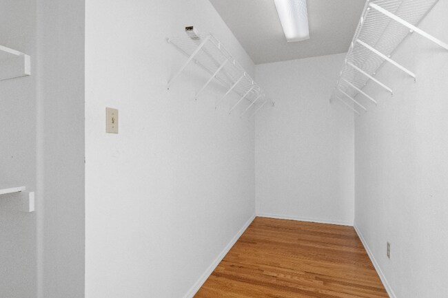 Building Photo - 926 Barbara Ann Ln