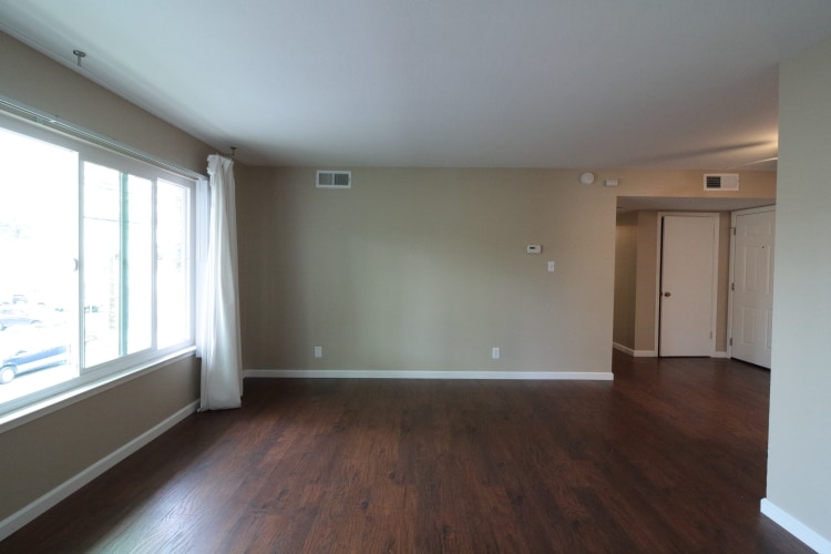 Building Photo - 77 N Ellsworth Ave