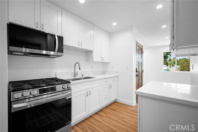 Building Photo - 16036 Liggett St