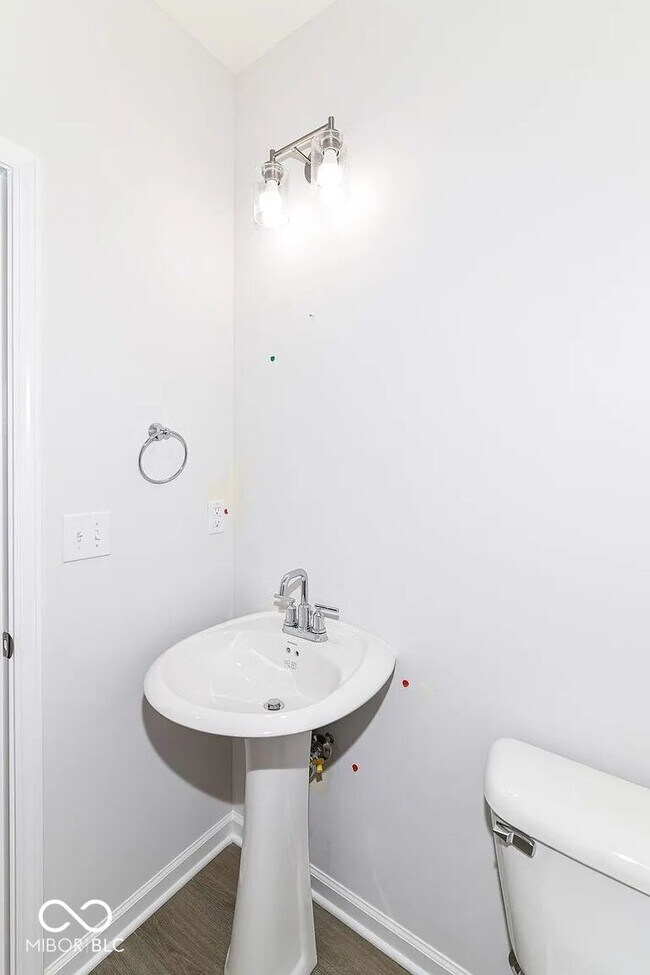 Building Photo - 14469 Shrawley Ct