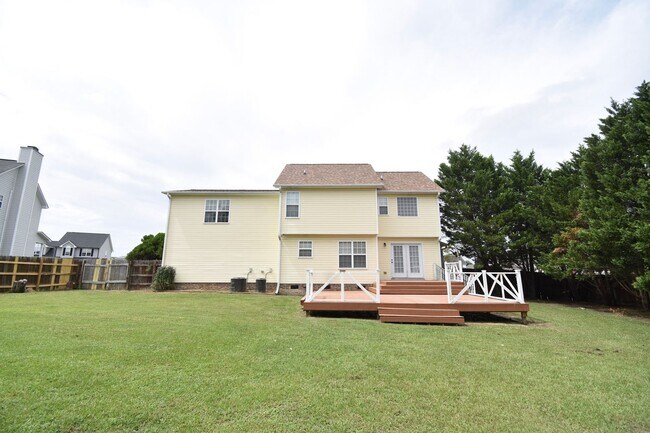 Building Photo - COMING SOON~3 Bedroom 2.5 Bathroom with a Large Deck and Bonus Room!